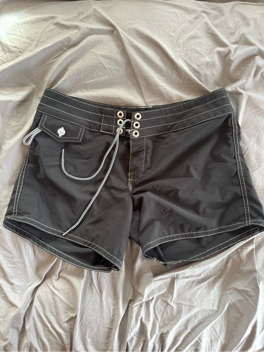 Birdwell Women’s Shorts